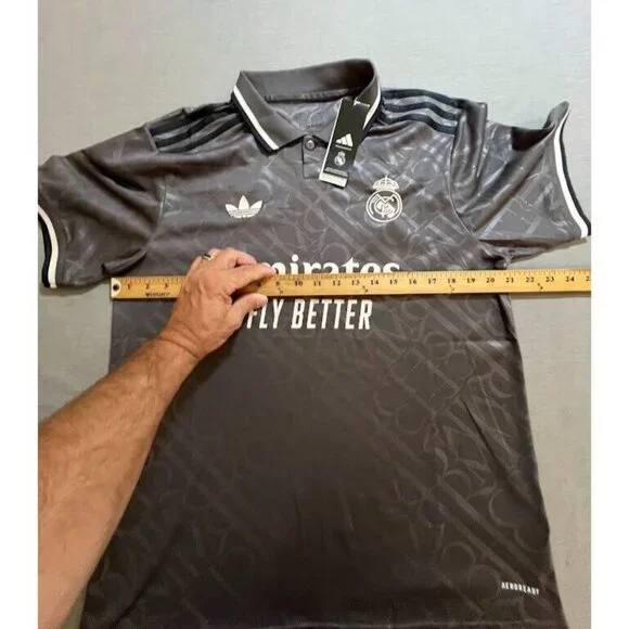 adidas Real Madrid グレーシャツ Lサイズ Mens adidas Training Shirt 25/26 Dark Olive - Official Real